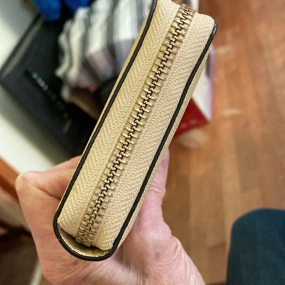 Coach Zip Wallet - Picture 6 of 11